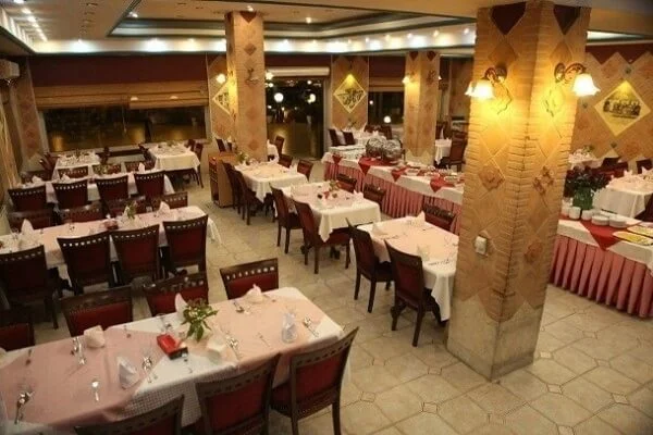 رستوان هتل پارک سعدی شیراز